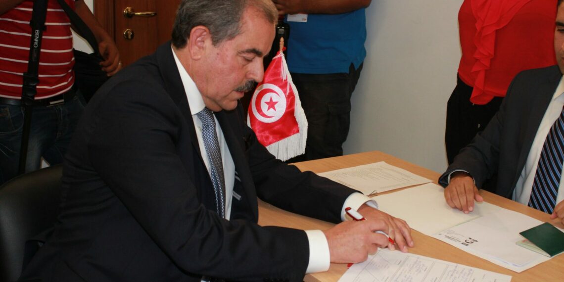 هيئة الدفاع عن منذر زنايدي تقاضي رياض جراد