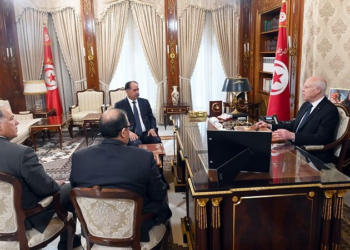 سعيّد: “من الضروري تفكيك الشبكات التي تتعمد لإفتعال الأزمات من خلال الإحتكار والترفيع في الأسعار”