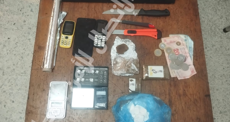 المرناقية: القبض على شابين يروجان مخّدري الكوكايين والزطلة