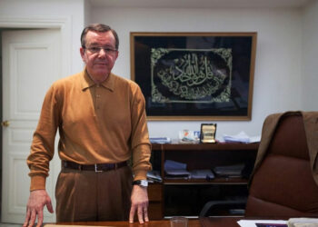 غاليا كمال اللطيف :” والدي يدخل في اضراب جوع .. و حالته الصحية في خطر”