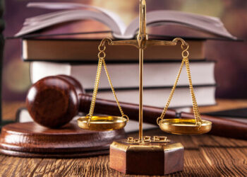 قضية التآمر على أمن الدولدة:أساتذة قانون يطالبون بإطلاق سراح الموقوفين بعد انقضاء ال14 شهرا حبسًا.