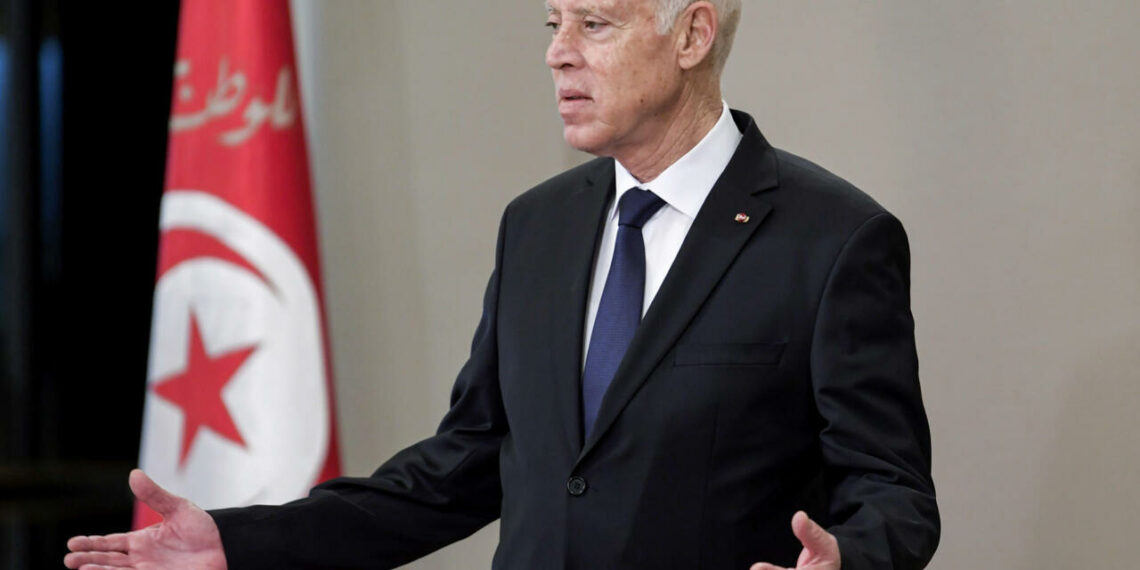 قيس سعيّد بعد الاعلان عن النتائج التقديرية للانتخابات:تونس تستكمل ثورتها