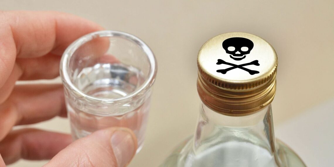 قصة جوسسة ومافيا وراء موت ايطالي بالحمامات بشراب مسموم