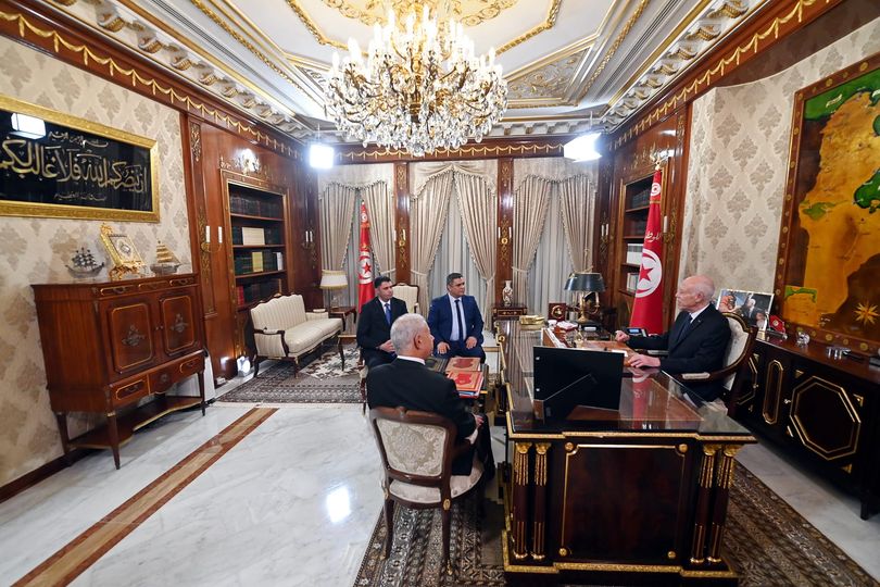 قيس سعيّد يدعو الى سياسة متواصلة ضد الشبكات الاجرامية المتحكّمة في الأسعار