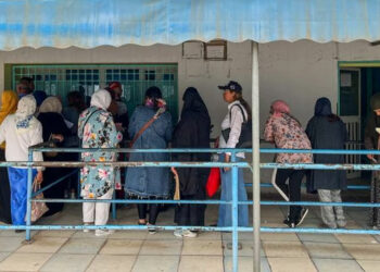 إشارات أحمد الحمروني: السبع العجاف