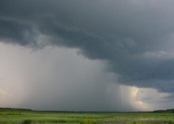 أمطار غزيرة منتظرة هذه الليلة بالشمال والوسط