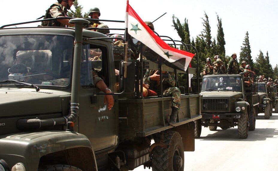 سوريامباشر-بينما أعلنت فصائل المعارضة انها تستعد لتطوير دمشق، الجيش السوري يقول إنه يعززخطوط انتشاره حول العاصمة.