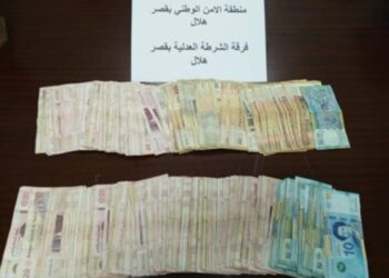 قصر هلال- مداهمة مستودع للدراجات المسروقة وايقاف عنصرين إثنين