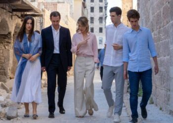 بشار الأسد وصل إلى موسكو وروسيا تمنحه (هو وعائلته) حقّ اللجوء