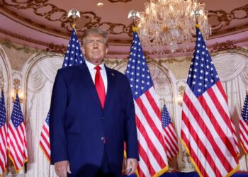 سيناتور امريكي : ”ترامب يريد وقف اطلاق النار في غزة قبل شهر جانفي ”