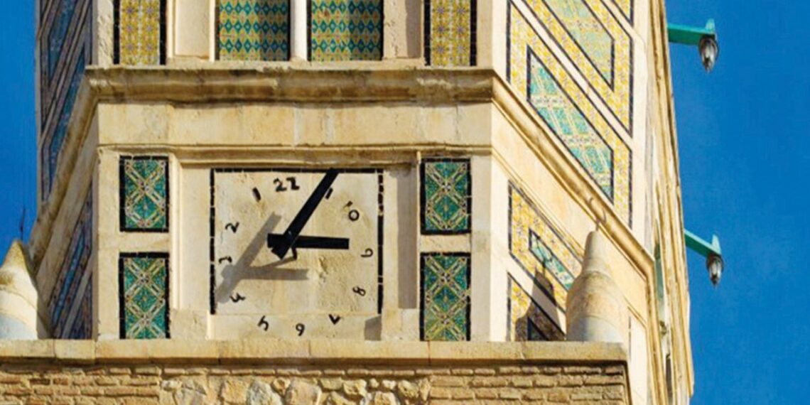 جهات-تستور: وزيرة الثقافة تدعو الى تضافر الجهود لتسجيل ملفّ الساعة الأندلسية على لائحة التراث العالمي لليونسكو.