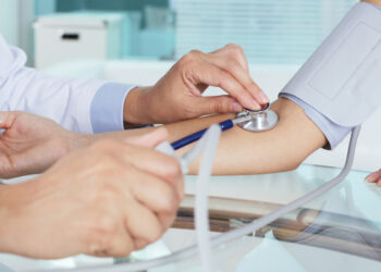 وزارة الصحة: رسالة توعويّة تحت شعار” معًا نحو الوقاية من الامراض المزمنة”