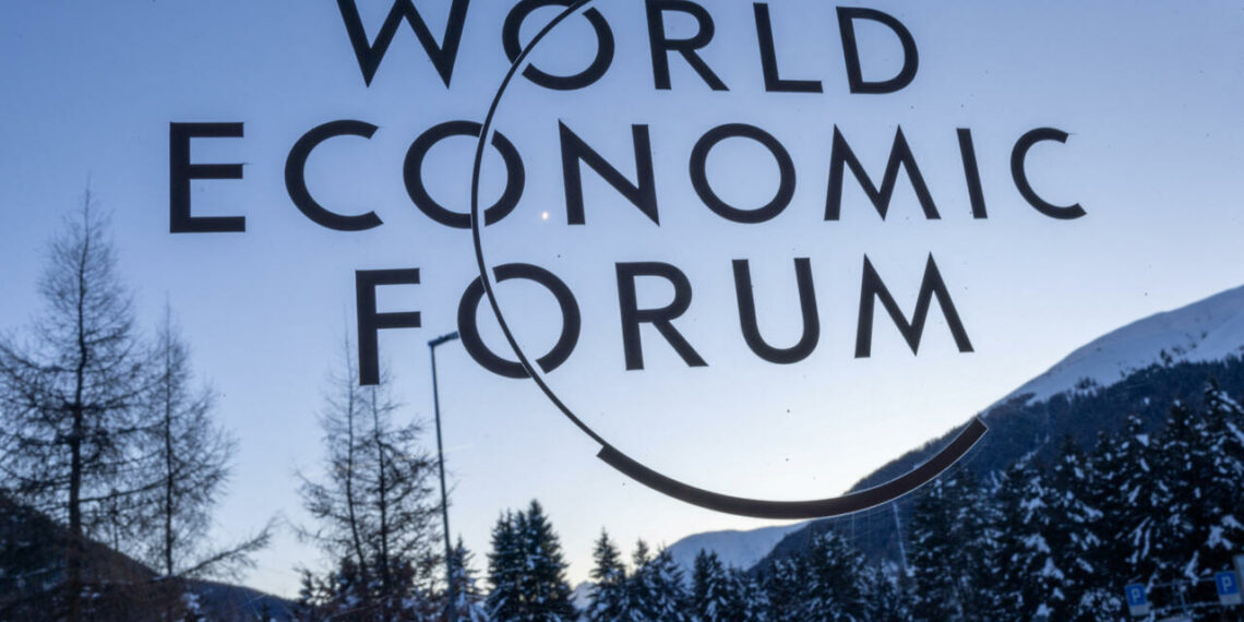 اقتصاد: وزيرا الخارجيّة والاقتصاد في “دافوس”