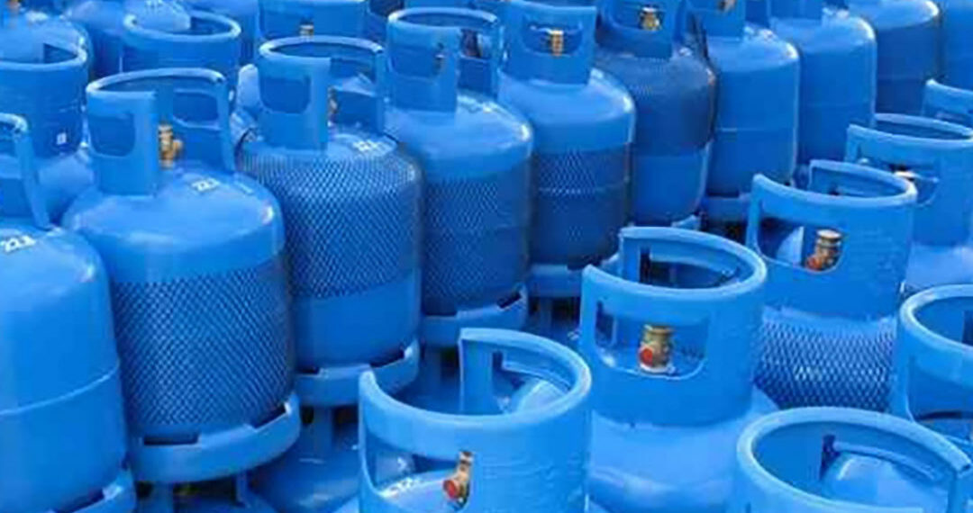  ازمة قوارير الغاز-شركة عجيل تؤكّد : 3 بواخر محمّلة بالغاز المُسال سترسو بتونس هذه الأيام