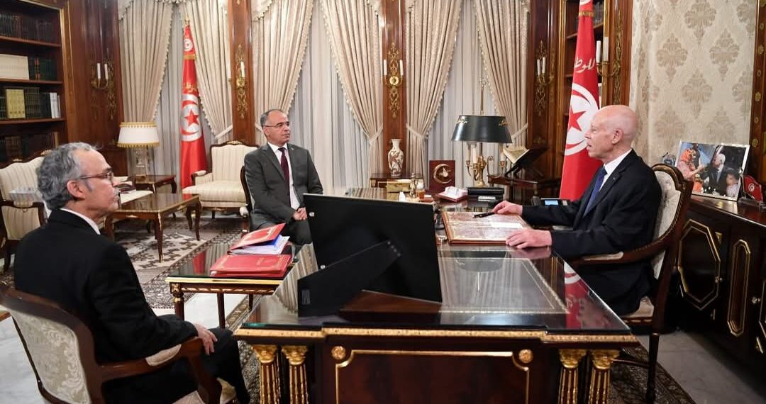 قيس سعيّد: وضع حدّ نهائي للمناولة