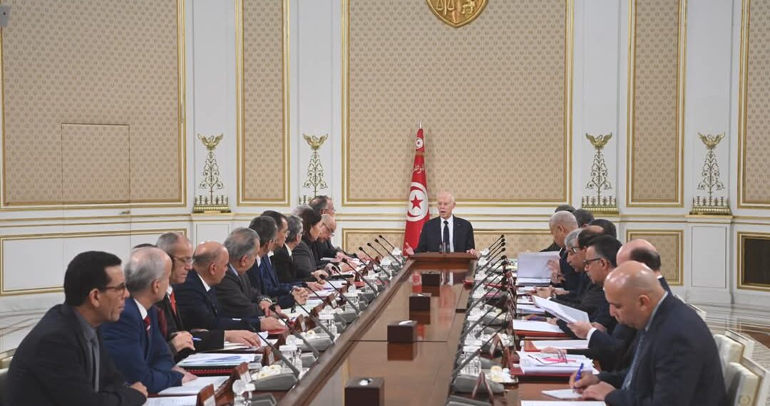 رئيس الجمهورية يؤكّد على ضرورة أن تتنزّل كل التشريعات في إطار روح