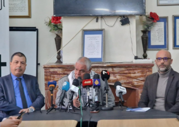 نقيب الصحفيين يجدد الدعوة إلى ضرورة تنقيح المرسوم 54