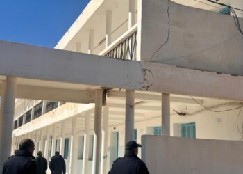 جهات-المكناسي-سيدي بوزيد: سقوط جزء من سقف اصطناعي بسبب الرجّة