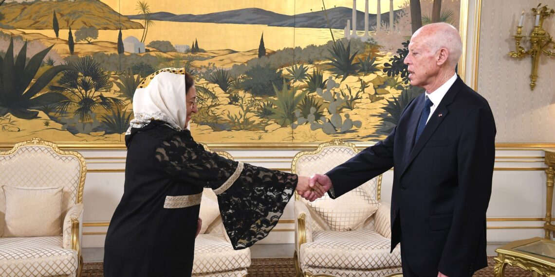 رئيس الدولة يكلف مشكاة سلامة الخالدي بحقيبة المالية