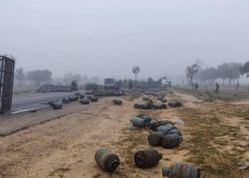 جهات-صفاقس: حادث مرور بين شاحنة تحمل قوارير غاز وسيارة خفيفة