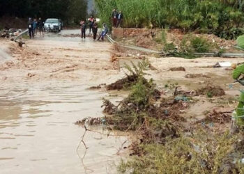 جهات-الكاف -قلعة سنان: انقطاع الطريق بسبب فيضان وادي سرّاط