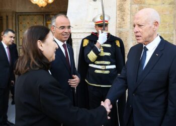 رئيس الجمهورية يشرف على تسلّم رئيسة الحكومة الجديدة مهامّها