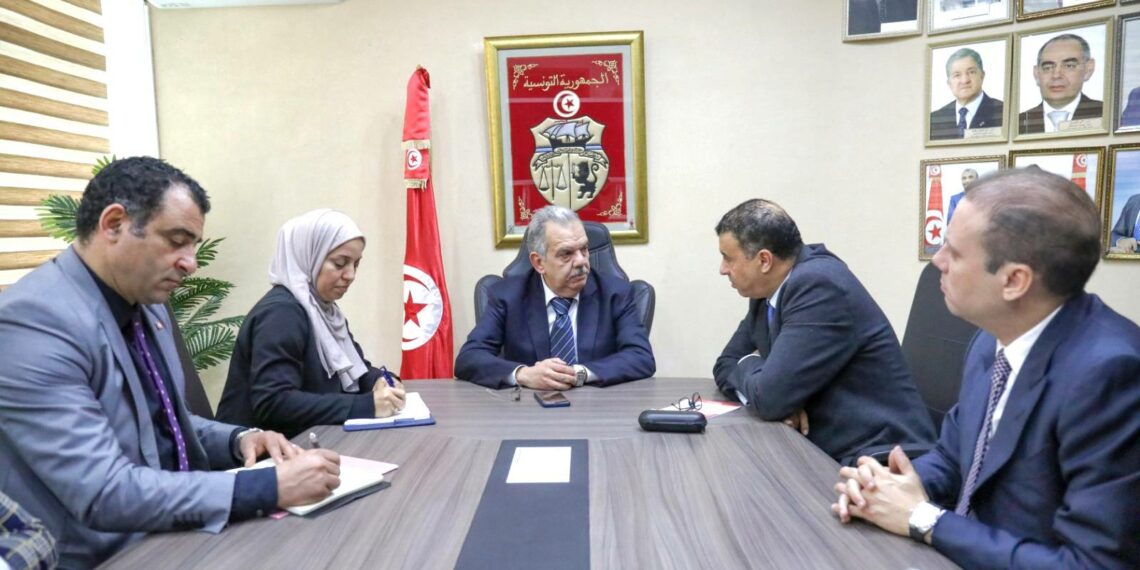 على خلفية احداث العنف والسلوكيات غير الأخلاقية: دعوة رابطات كرة القدم والمسؤولين واللاعبين الى تجّنب كل ما من شأنه تهديد السّلم الإجتماعي