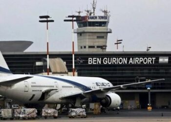 في ردة فعل على “المجازر بحق المدنيين”: حماس تطلق صواريخ وتعطّل حركة نشاط مطار بن غوريون