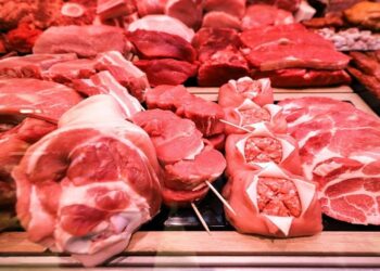اللحوم: تحديد أسعار البيع للحوم الضأن والأبقار المبرّدة