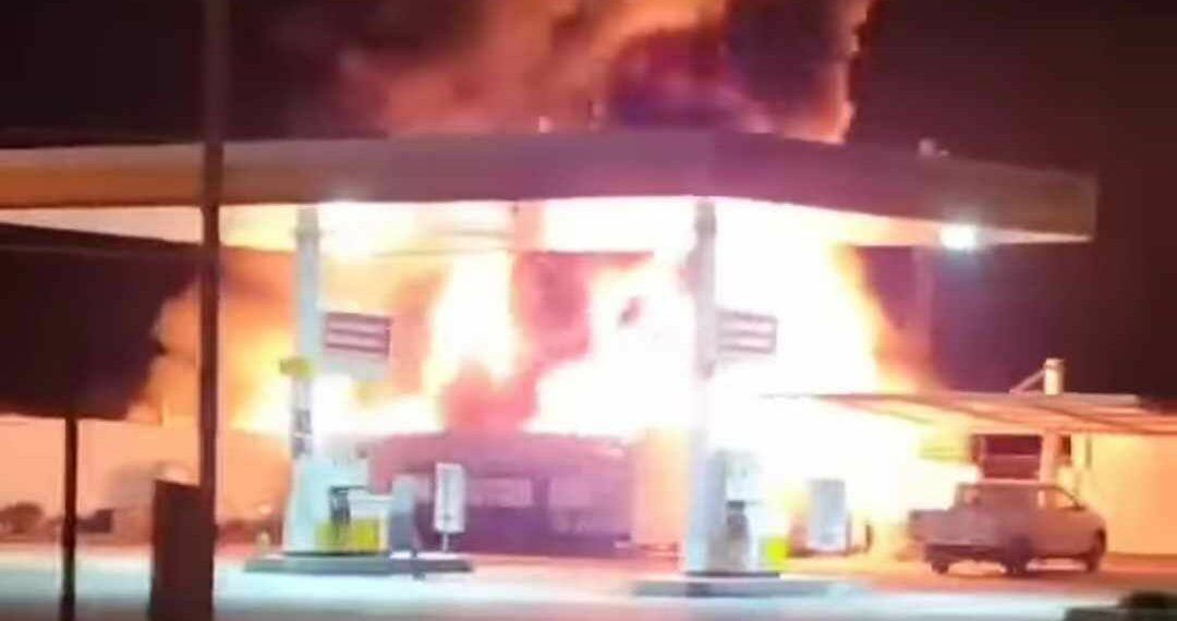 تينجة: حريق في محطة التزود بالوقود