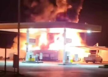 تينجة: حريق في محطة التزود بالوقود