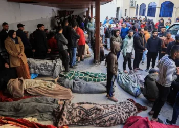 غزّة-مباشر: استشهاد 404 وإصابة 562 أغلبهم من الأطفال و النساء في الغارات الإسرائيلية صباح اليوم