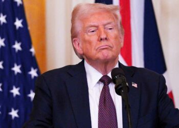 في خطابه أمام الكنغرس: ترامب يعلن تمسّكه بمقترح إعادة بناء “غزّة خالية من حماس”