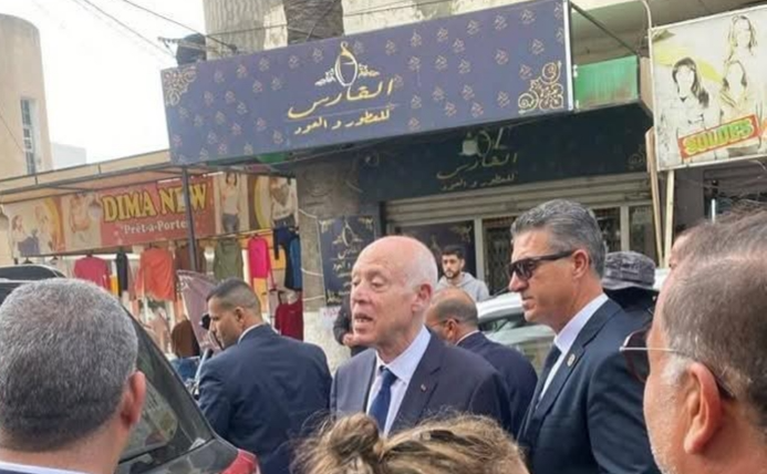 جهات-المكنين: زيارة غير معلنة لرئيس الجمهورية واصغاء لمشاغل المواطنين