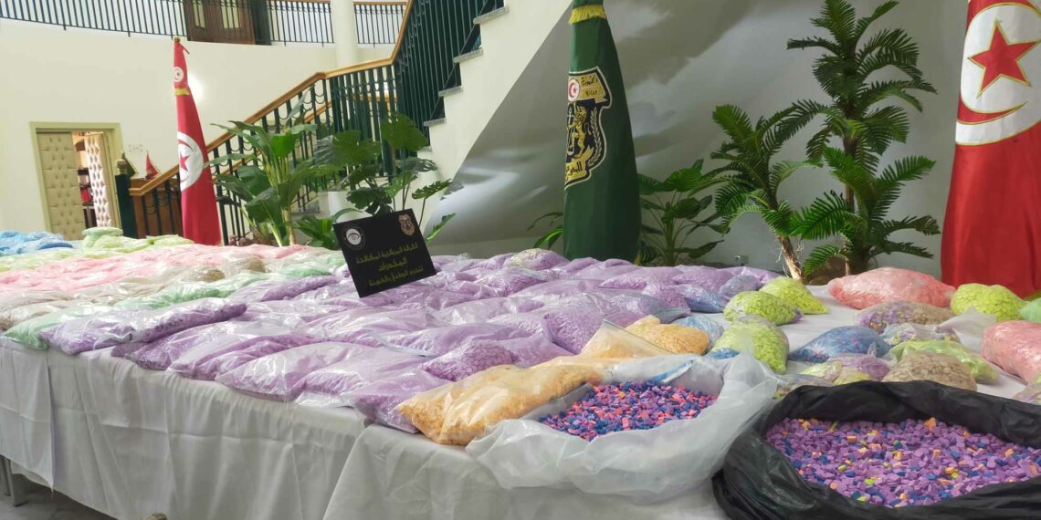 أكبر عملية ضد المخدرات في تاريخ تونس…حجز 1مليون و200 ألف قرص مخدر “إكستازي” بقيمة 40 مليار