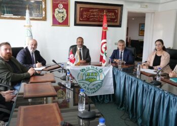 بالاعتماد على التجربة الإيطالية: اتحاد الفلاحة والصيد البحري يطلق شبكة مسترسلة لأسواق الفلاحين