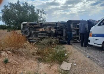 صفاقس-عقارب: وفاة شخص وإصابة 8 آخرين في اصطدام سيارتي لواج