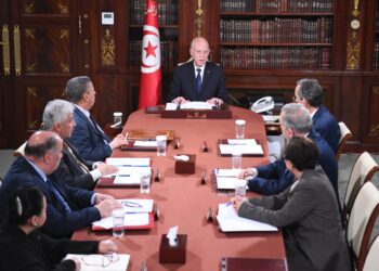 رئيس الجمهورية :التلاميذ ذهبوا ضحية الإهمال والفساد وسنتخذ إجراءات عاجلة ونوفر الموارد المالية الضرورية حتى لا تتكرر مثل هذه المآسيي