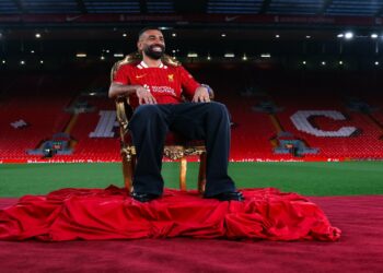 كرة القدم: أخيرا…محمد صلاح يجدد عقده مع ليفربول لموسمين إضافيين