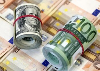 اقتصاد: تراجع الإحتياطي من العملة الصعبة بنسبة 5،3 بالمائة إلى 22،1 مليار دينار