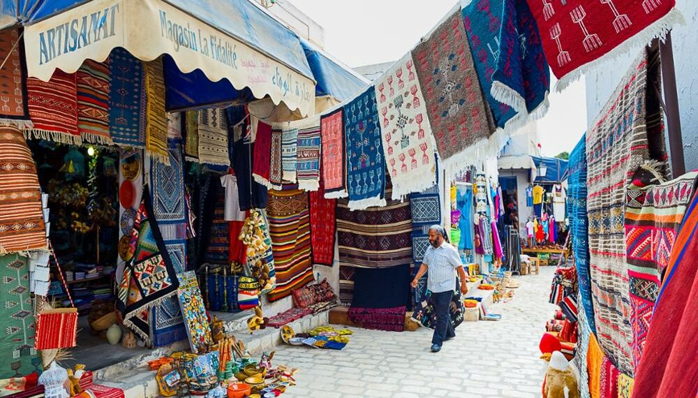 عملية طعن بآلة حادة لسائحة اجنبية في جربة