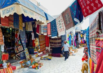 عملية طعن بآلة حادة لسائحة اجنبية في جربة