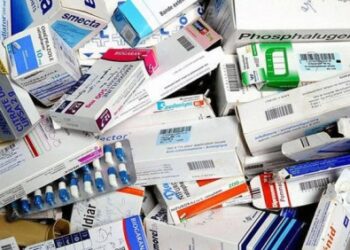 جهات-صفاقس: الحرس الديواني يضبط كميّة من الأدوية مخفية في سيارة تحمل ترقيما اجنبيا