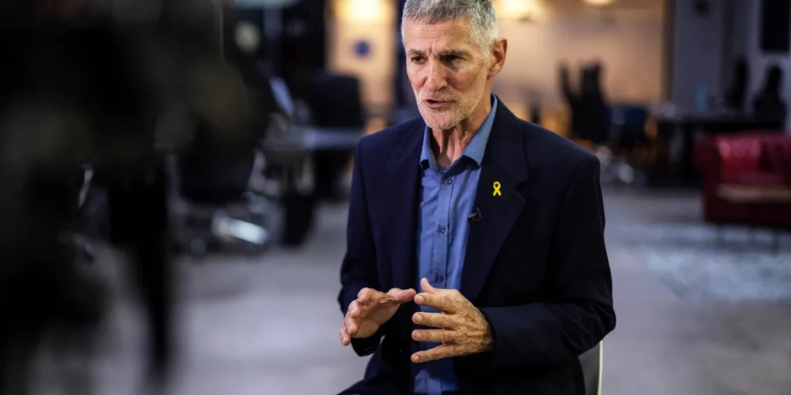 عاصفة في إسرائيل: رئيس حزب سياسي يتهم بلاده ب”قتل الأطفال كهواية”