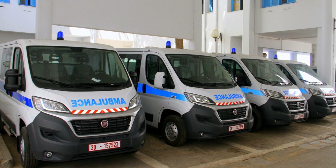 الصحّة : الوزارة تعلن عن تسليم 47 سيارة اسعاف للمستشفيات العمومية