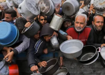 غزة-مباشر: 22 دولة تطالب إسرائيل بالسماح بدخول المساعدات بشكل كامل