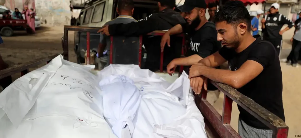 غزة-مباشر: 148 شهيدا في 24 ساعة…ونتنياهو يوافق على استئناف دخول المساعدات “بالحدّ الأدنى”