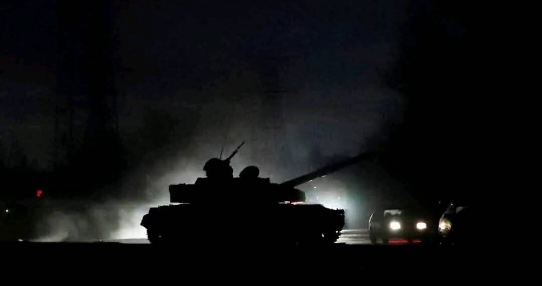 ليبيا: معارك في العاصمة ووزارة الداخلية تدعو المواطنين إلى البقاء في منازلهم