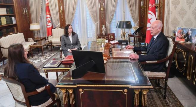 رئيس الجمهورية يؤكد تغليب الجانب الاجتماعي في السياسة المالية للدولة