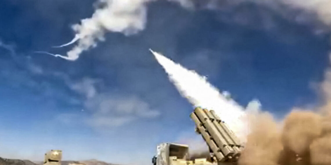 إيران أصدرت تحذيرا للسكان بإخلاء مناطق في حيفا… وأطلقت صورايخ جديدة